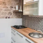 Kokolo Town House بيت ضيافة 3*