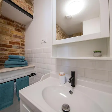 Kokolo Town House Gostinjska kuća Split