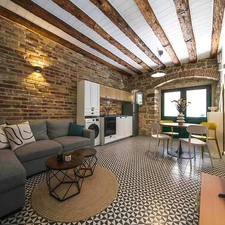 Kokolo Town House Gasthuis 3*