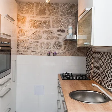 Kokolo Town House 3* Split