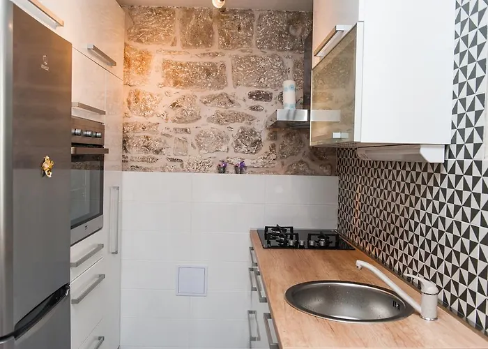 Kokolo Town House 3* Split