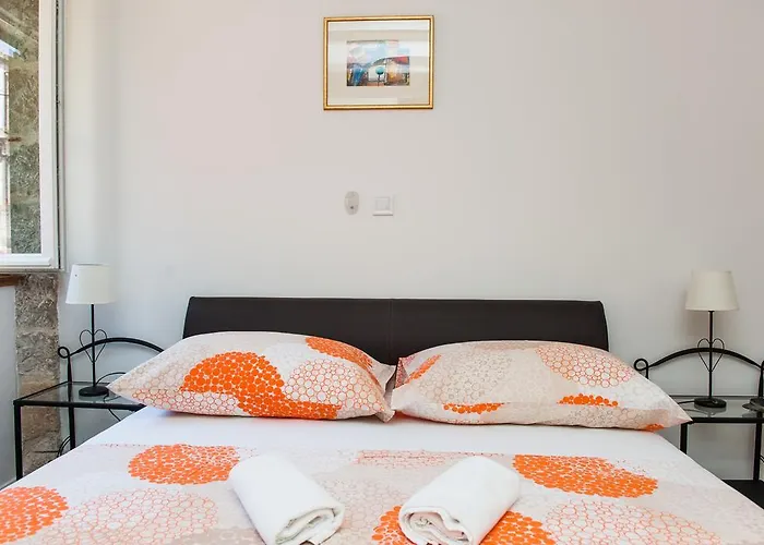 Kokolo Town House 3*