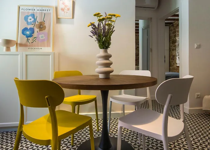 Kokolo Town House 3*