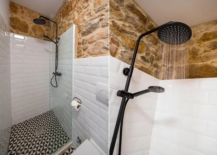 Kokolo Town House 3* Сплит