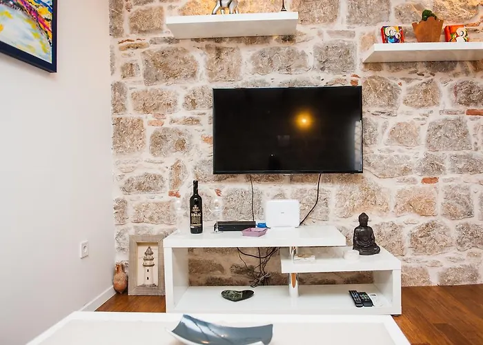 Kokolo Town House 3* Сплит